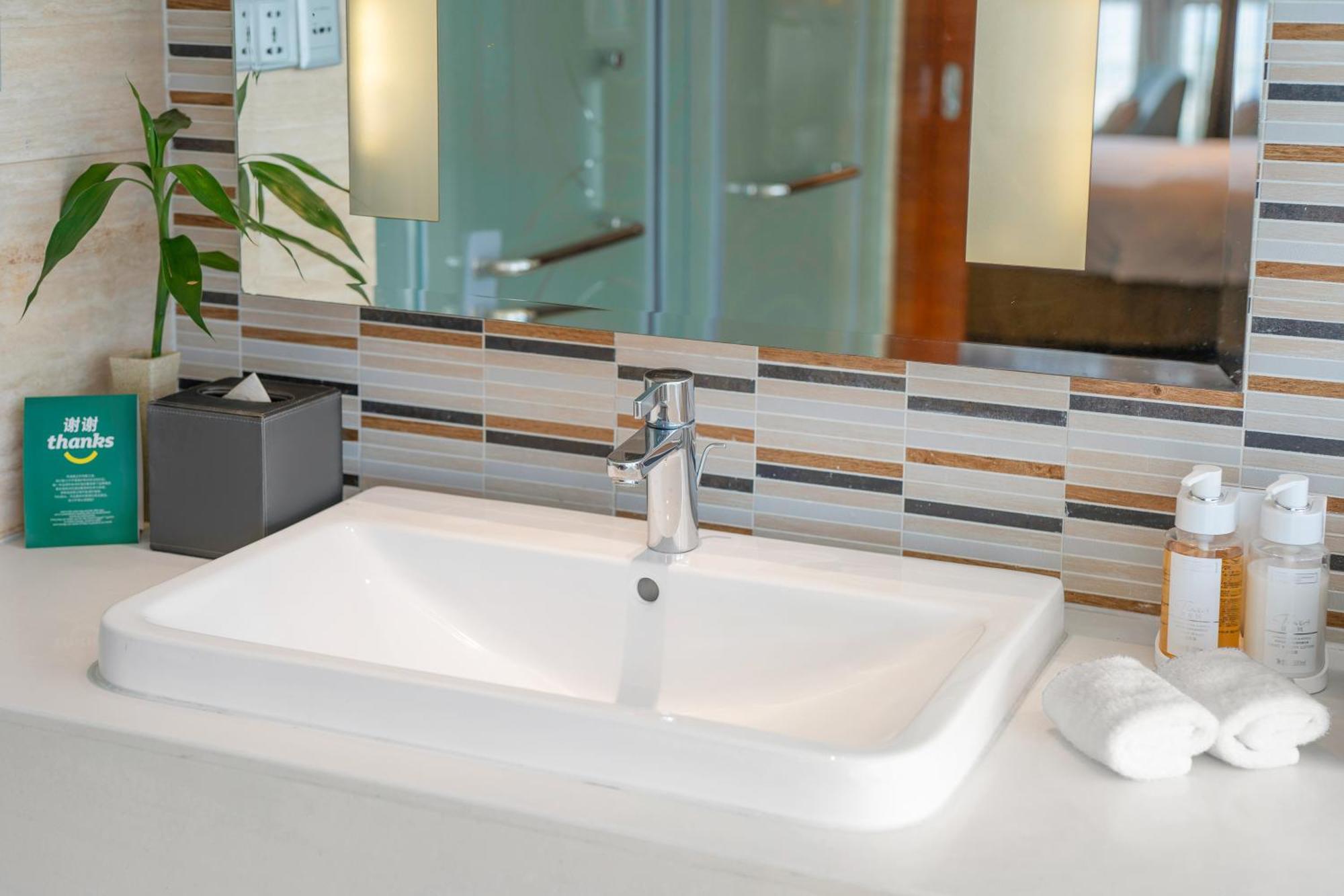 Holiday Inn Chengdu Xindu By Ihg Экстерьер фото