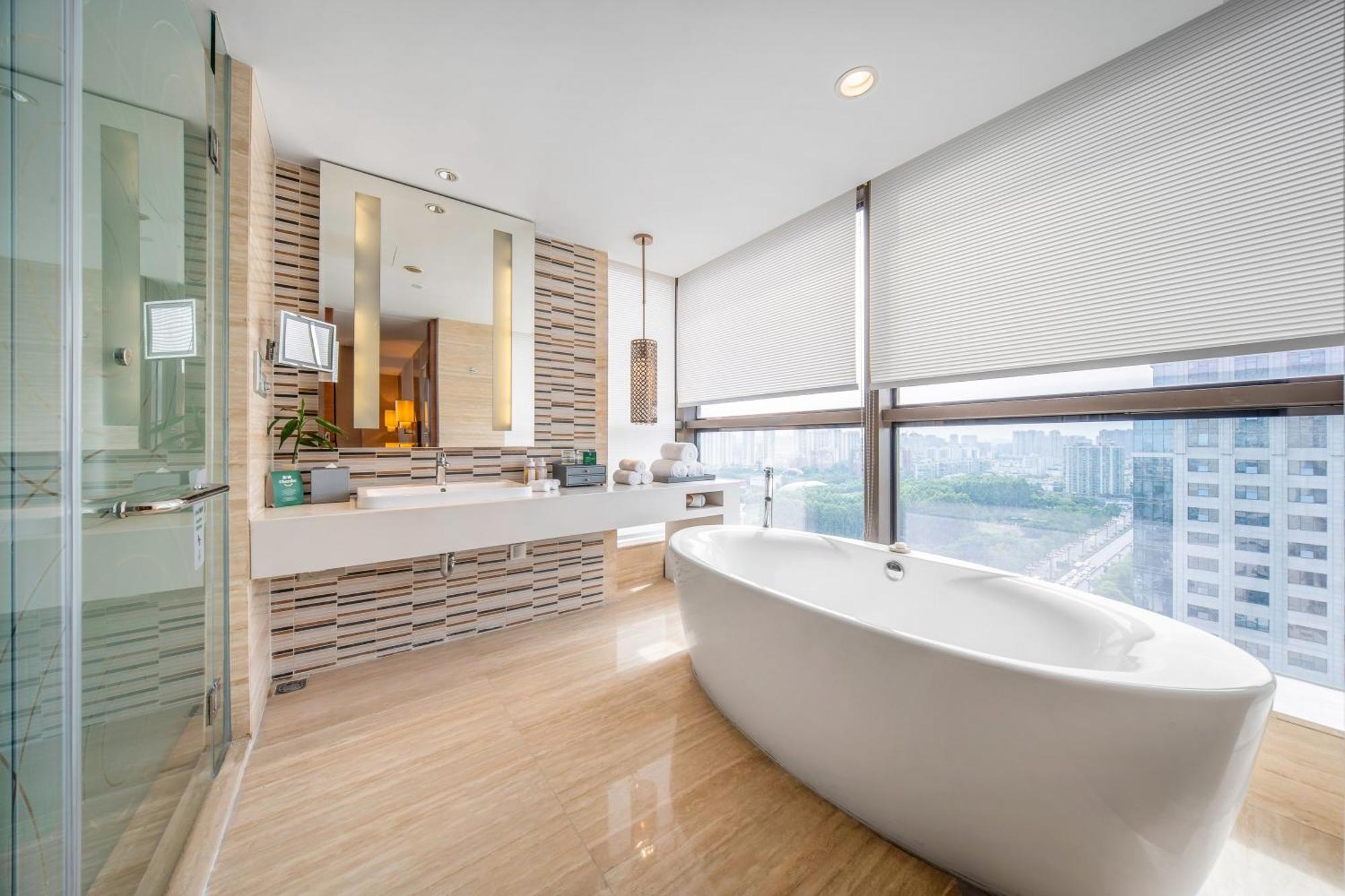 Holiday Inn Chengdu Xindu By Ihg Экстерьер фото